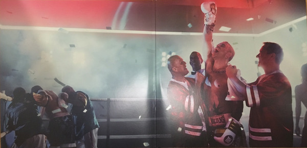 Robbie Williams  Heavy Entertainment Show : LP Booklet